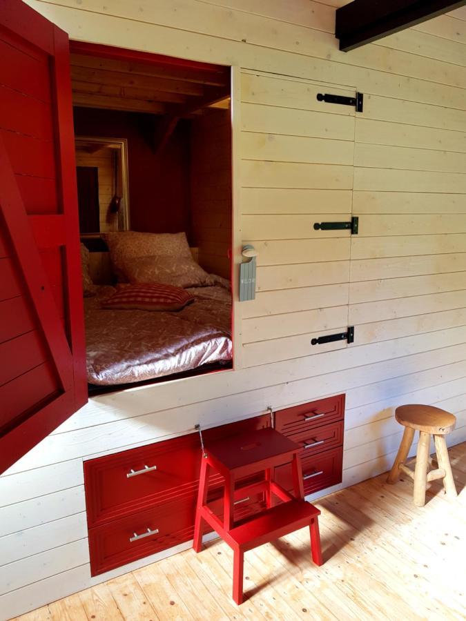 Aljemint Bed and Breakfast Oentsjerk Exterior foto