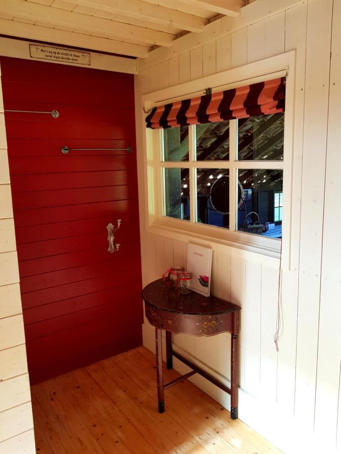 Aljemint Bed and Breakfast Oentsjerk Exterior foto